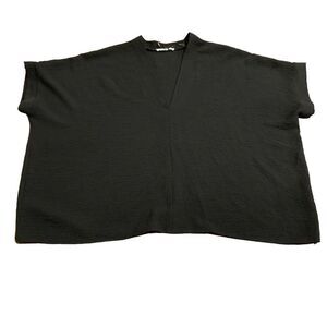 Newbury Custom Women’s Black Short Sleeve V Neck Casual Top Size Small